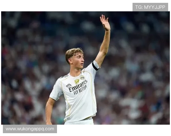 伊尼戈·马丁内斯头球威胁强，近期防守端表现稳健