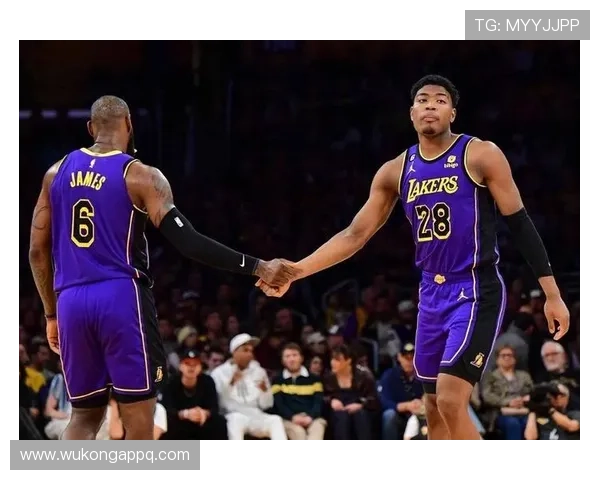 朗多组织能力改变湖人进攻节奏