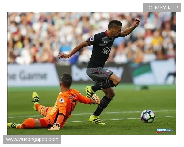 本赛季频繁前插撕开后防，加维较上季更具直塞威胁